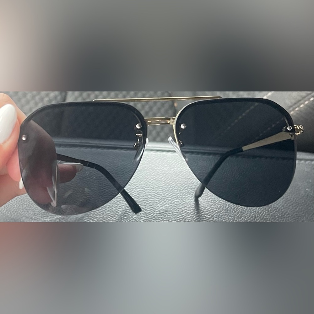 Stylish Black and Gold Sunglasses